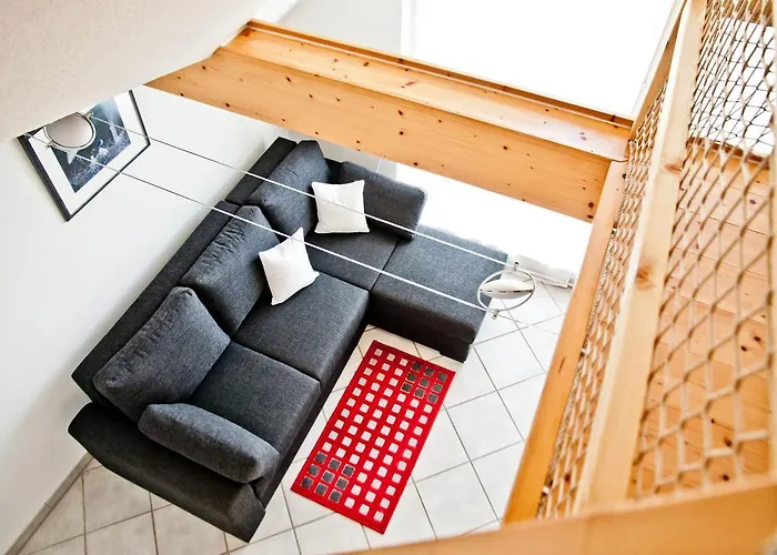 度假居 Storchennest Mit E-ladestation 瓦尔茨胡特·田根