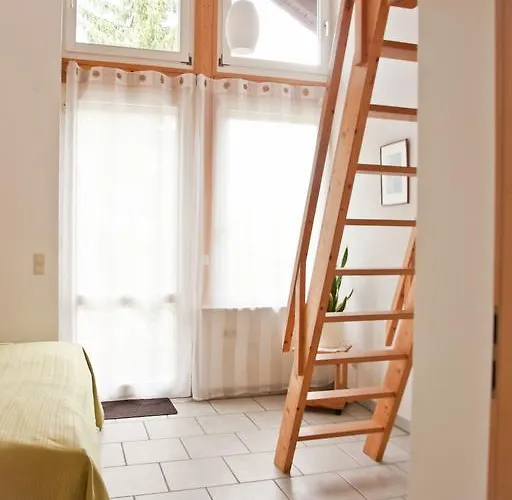 Storchennest Mit E-ladestation Waldshut-Tiengen