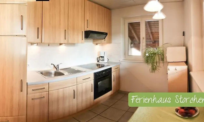 Storchennest Mit E-ladestation Waldshut-Tiengen